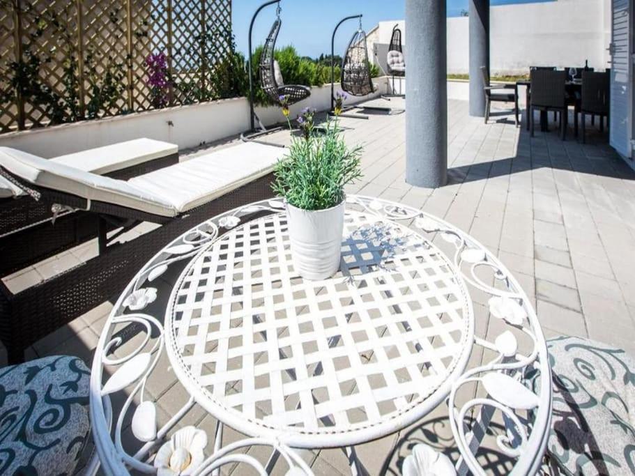 Bleu Villa - Three Bedroom Villa With Balcony And City View Дубровник Экстерьер фото